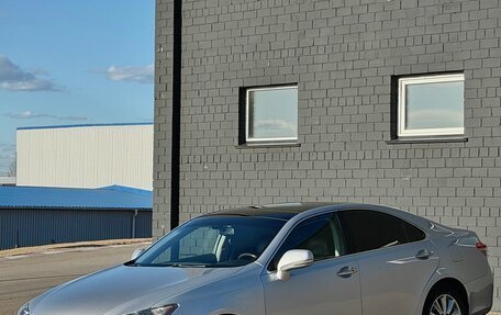 Lexus ES VII, 2010 год, 1 700 000 рублей, 3 фотография