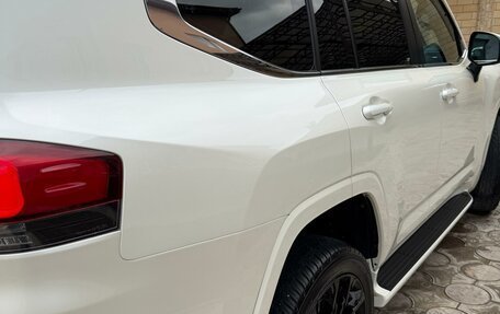 Toyota Land Cruiser, 2023 год, 10 700 000 рублей, 30 фотография