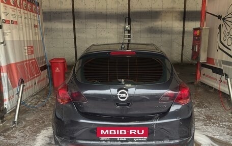 Opel Astra J, 2013 год, 860 000 рублей, 4 фотография