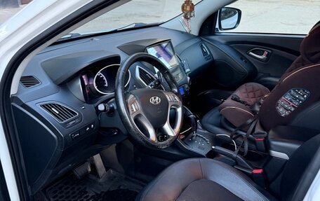 Hyundai ix35 I рестайлинг, 2011 год, 1 000 000 рублей, 7 фотография