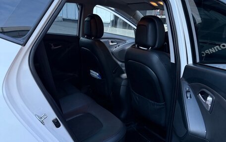 Hyundai ix35 I рестайлинг, 2011 год, 1 000 000 рублей, 10 фотография