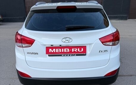 Hyundai ix35 I рестайлинг, 2011 год, 1 000 000 рублей, 4 фотография