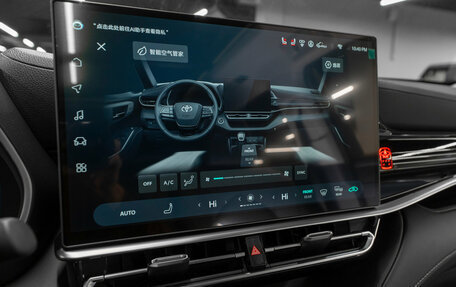 Toyota Highlander, 2026 год, 5 350 000 рублей, 24 фотография