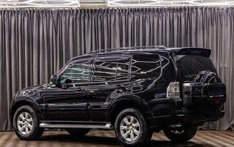 Mitsubishi Pajero IV, 2014 год, 1 895 000 рублей, 4 фотография