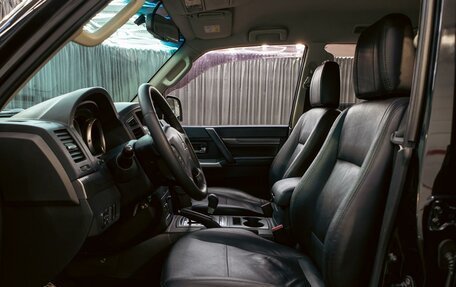 Mitsubishi Pajero IV, 2014 год, 1 895 000 рублей, 11 фотография