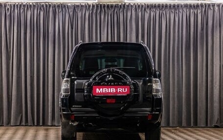 Mitsubishi Pajero IV, 2014 год, 1 895 000 рублей, 5 фотография