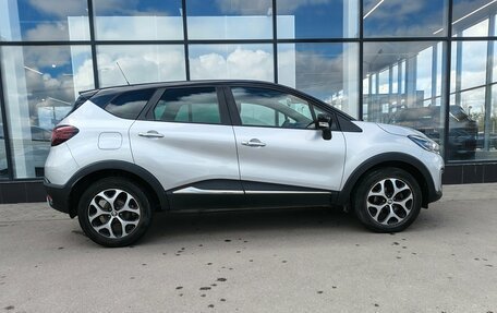 Renault Kaptur I рестайлинг, 2020 год, 1 835 000 рублей, 4 фотография