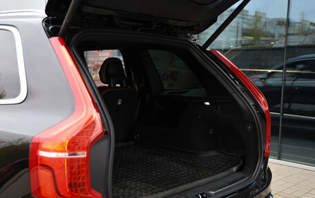 Volvo XC90 II рестайлинг, 2019 год, 4 599 000 рублей, 31 фотография