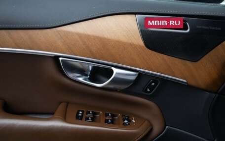 Volvo XC90 II рестайлинг, 2019 год, 4 599 000 рублей, 26 фотография
