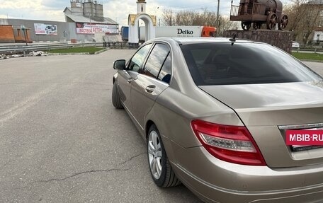 Mercedes-Benz C-Класс, 2007 год, 930 000 рублей, 2 фотография
