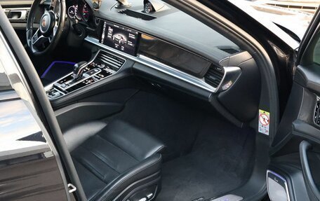 Porsche Panamera II рестайлинг, 2017 год, 8 989 000 рублей, 29 фотография