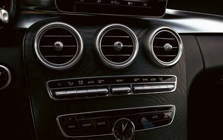 Mercedes-Benz C-Класс, 2017 год, 2 095 000 рублей, 15 фотография
