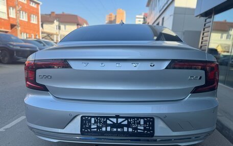 Volvo S90 II рестайлинг, 2020 год, 5 500 000 рублей, 5 фотография