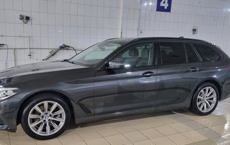 BMW 5 серия, 2019 год, 4 000 000 рублей, 5 фотография