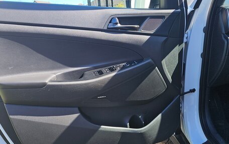 Hyundai Tucson III, 2020 год, 3 000 000 рублей, 6 фотография