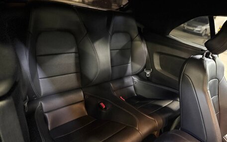 Ford Mustang VI рестайлинг, 2015 год, 2 049 000 рублей, 14 фотография