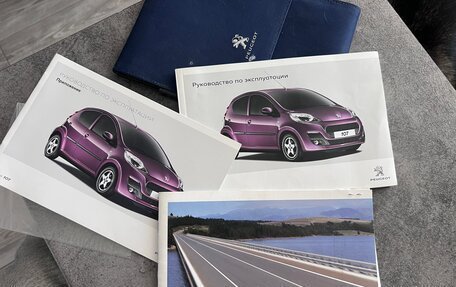 Peugeot 107 I рестайлинг, 2014 год, 650 000 рублей, 12 фотография