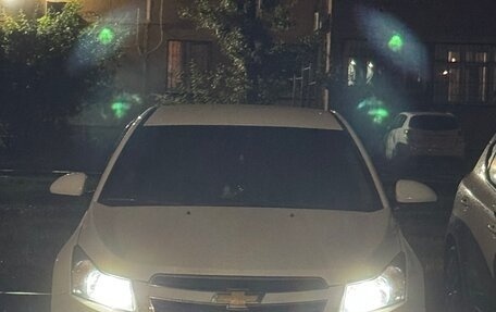 Chevrolet Cruze II, 2013 год, 880 000 рублей, 3 фотография
