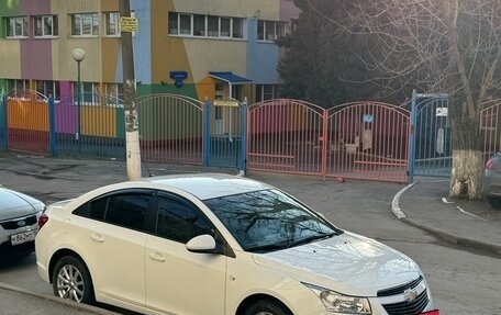 Chevrolet Cruze II, 2013 год, 880 000 рублей, 10 фотография