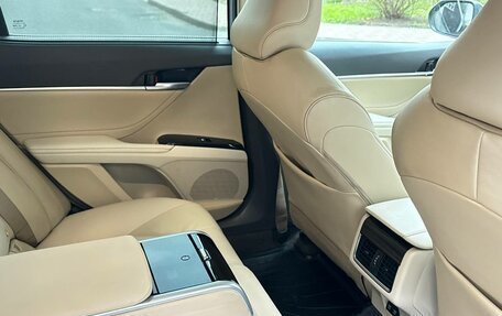 Toyota Camry, 2018 год, 2 830 000 рублей, 12 фотография
