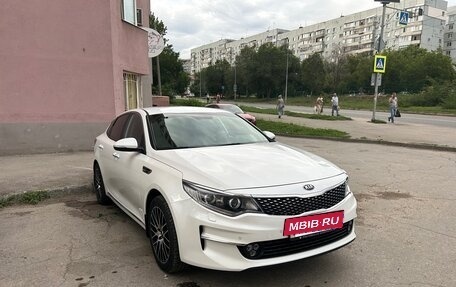 KIA Optima IV, 2017 год, 1 750 000 рублей, 2 фотография