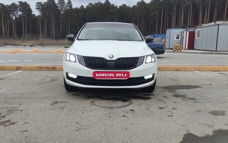 Skoda Octavia, 2018 год, 2 000 000 рублей, 25 фотография