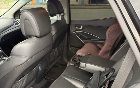 Hyundai Santa Fe III рестайлинг, 2016 год, 2 250 000 рублей, 16 фотография