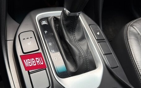 Hyundai Santa Fe III рестайлинг, 2016 год, 2 250 000 рублей, 13 фотография