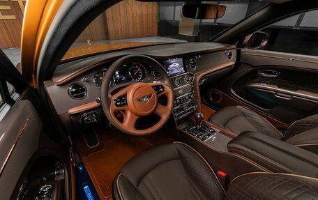Bentley Mulsanne II, 2017 год, 18 000 000 рублей, 13 фотография