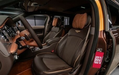 Bentley Mulsanne II, 2017 год, 18 000 000 рублей, 12 фотография