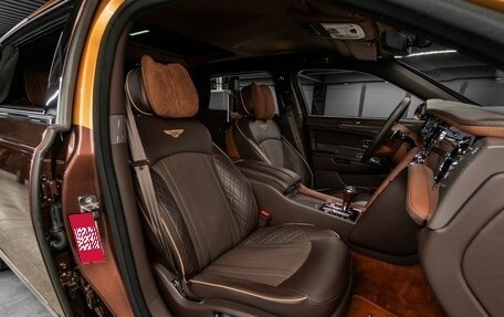 Bentley Mulsanne II, 2017 год, 18 000 000 рублей, 23 фотография