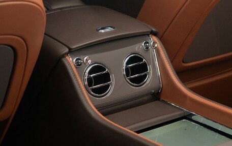 Bentley Mulsanne II, 2017 год, 18 000 000 рублей, 34 фотография