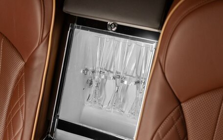 Bentley Mulsanne II, 2017 год, 18 000 000 рублей, 38 фотография
