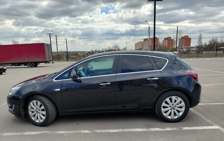 Opel Astra J, 2013 год, 930 000 рублей, 5 фотография