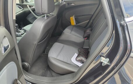 Opel Astra J, 2013 год, 930 000 рублей, 9 фотография