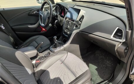Opel Astra J, 2013 год, 930 000 рублей, 7 фотография