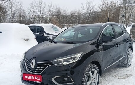 Renault Kadjar I рестайлинг, 2019 год, 1 650 000 рублей, 2 фотография