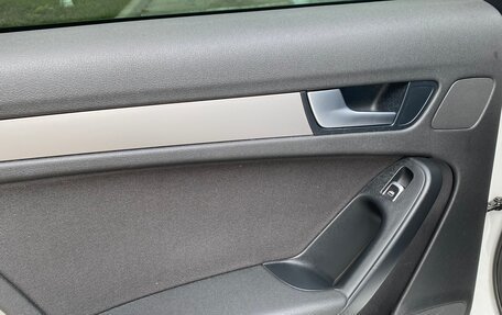 Audi A4, 2013 год, 970 000 рублей, 10 фотография