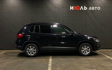 Volkswagen Tiguan I, 2011 год, 890 000 рублей, 4 фотография