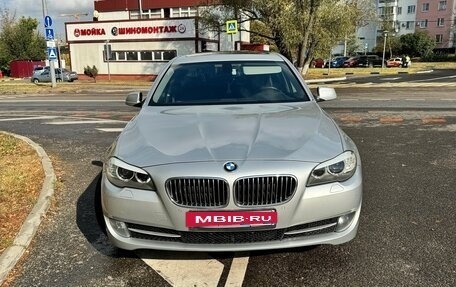 BMW 5 серия, 2011 год, 1 750 000 рублей, 5 фотография