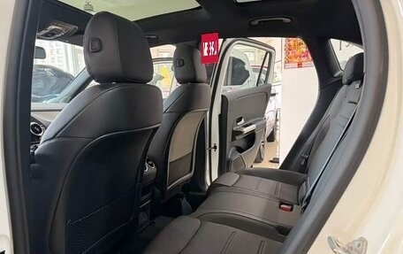 Mercedes-Benz GLA, 2023 год, 3 200 000 рублей, 22 фотография
