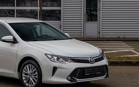 Toyota Camry, 2017 год, 1 755 000 рублей, 9 фотография