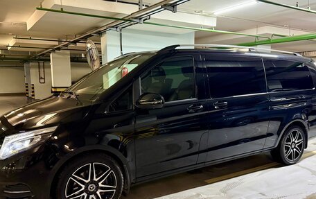 Mercedes-Benz V-Класс, 2018 год, 7 590 000 рублей, 8 фотография