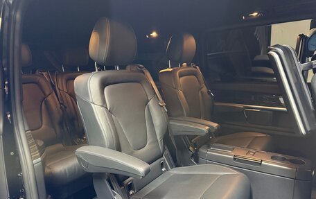 Mercedes-Benz V-Класс, 2018 год, 7 590 000 рублей, 11 фотография