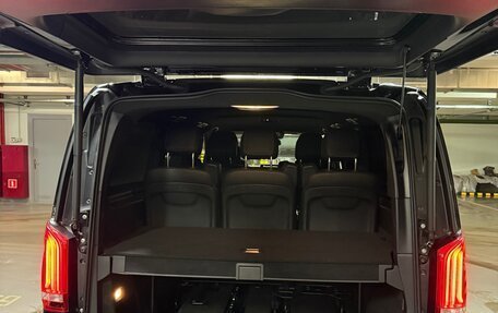 Mercedes-Benz V-Класс, 2018 год, 7 590 000 рублей, 13 фотография