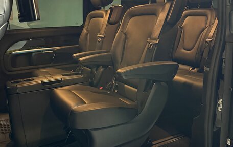 Mercedes-Benz V-Класс, 2018 год, 7 590 000 рублей, 17 фотография
