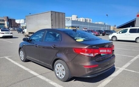 KIA Rio III рестайлинг, 2017 год, 950 000 рублей, 3 фотография