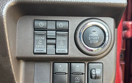 Toyota Roomy I, 2020 год, 1 180 000 рублей, 13 фотография
