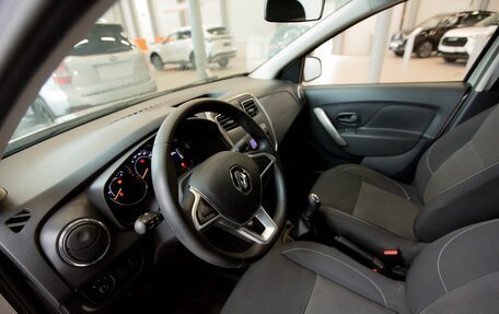 Renault Logan II, 2019 год, 1 200 000 рублей, 9 фотография