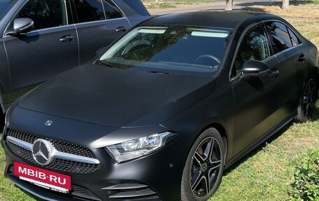 Mercedes-Benz A-Класс, 2020 год, 3 300 000 рублей, 19 фотография